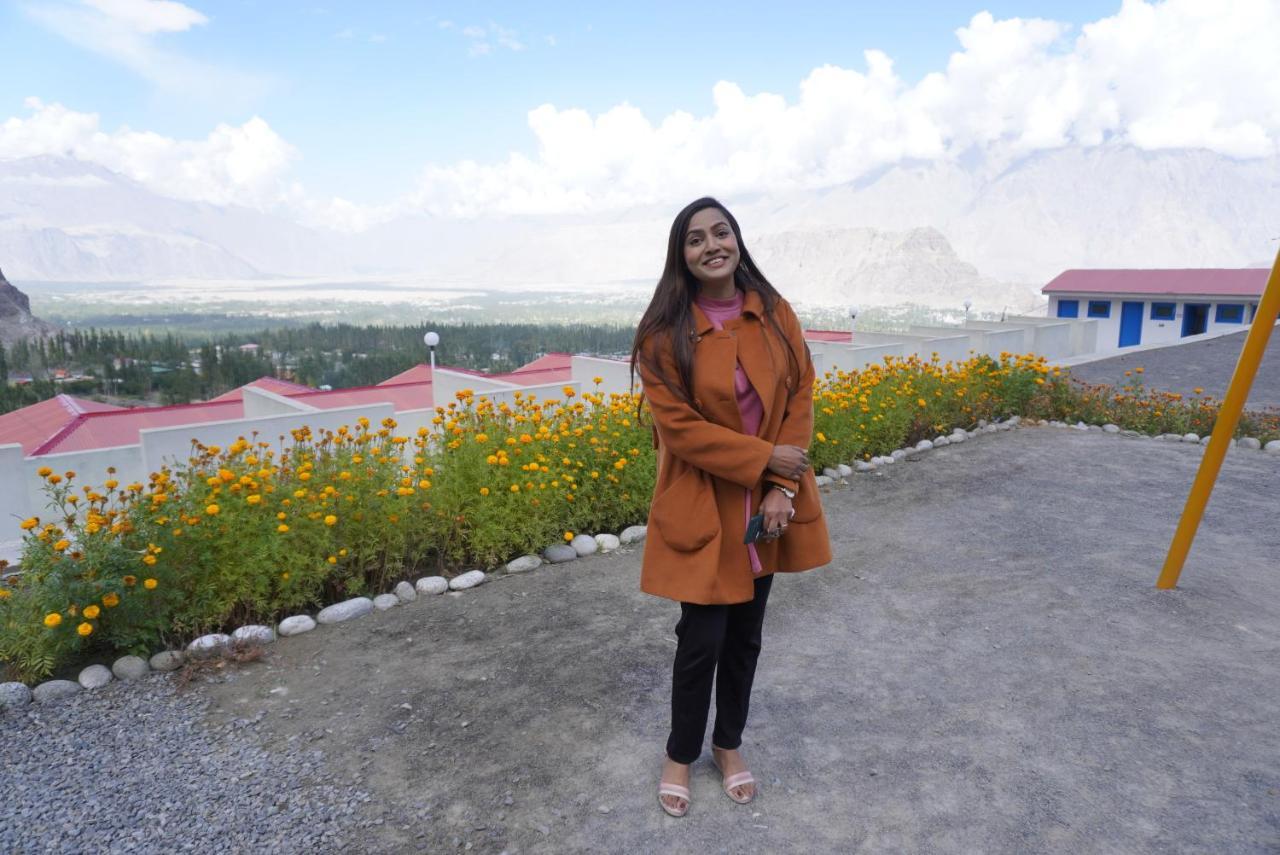 Hotel Mountain Lodge Skardu Exterior photo