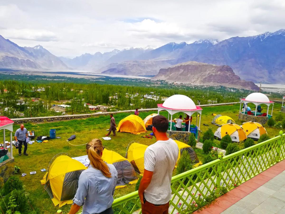 Hotel Mountain Lodge Skardu Exterior photo