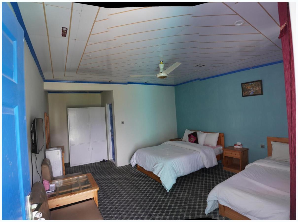 Hotel Mountain Lodge Skardu Exterior photo